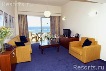 Kouzalis Beach Hotel 7